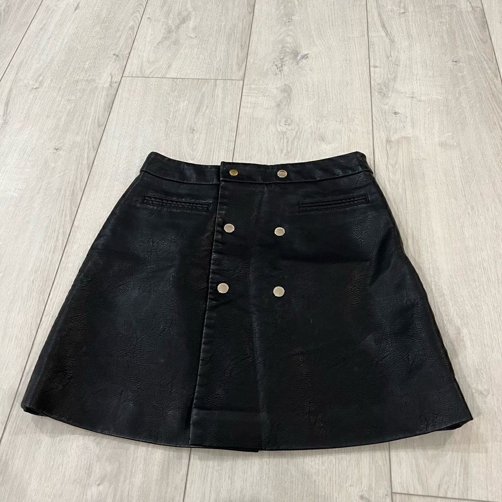 Tintoretto leather skirt size 36